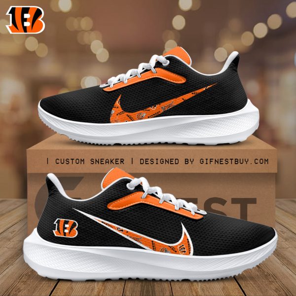 Cincinnati Bengals Nike Running Sneaker - TANTN 2216