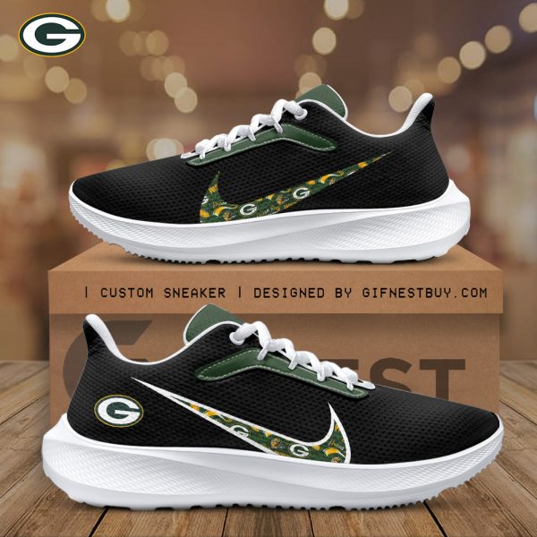 Green Bay Packers Nike Running Sneaker - TANTN 2244
