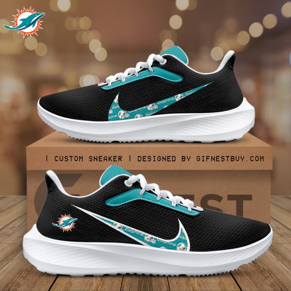 Miami Dolphins Nike Running Sneaker - TANTN 2230