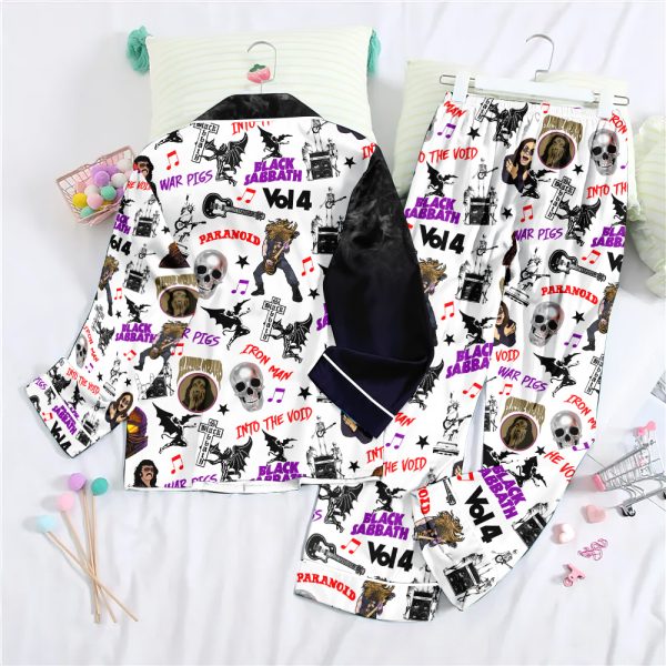 Black Sabbath Button Down Pajamas Set – ANHNV 4165