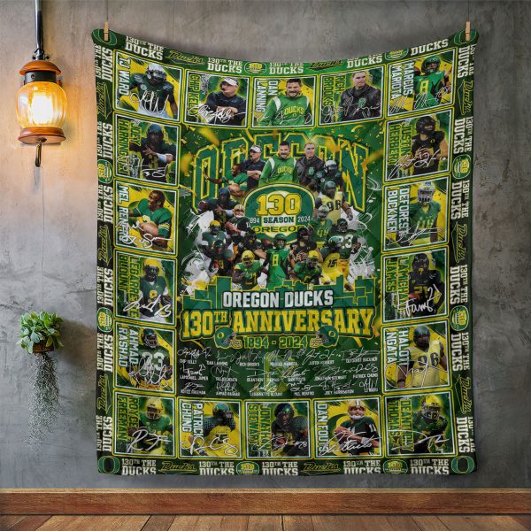 Oregon Ducks Football Quilt Blanket - TANTN 10411