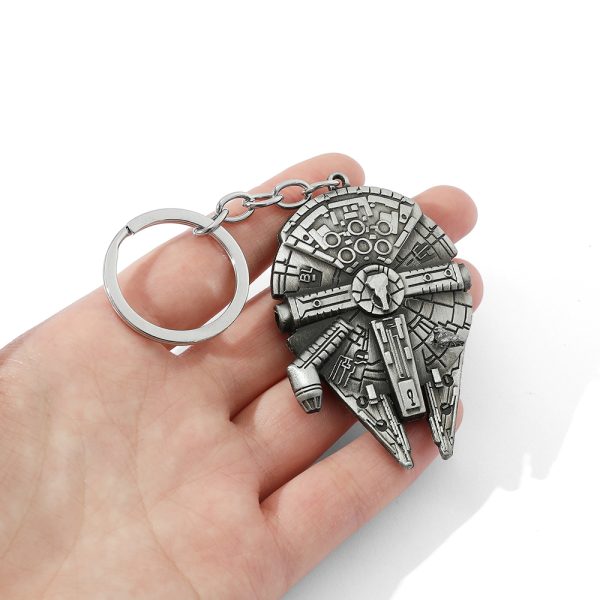 Star Wars Millennium Falcon Spaceship Keychain - MAITM DROP061