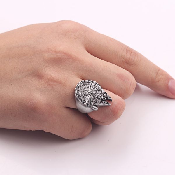 Star Wars Millennium Falcon Spaceship Ring - MAITM DROP062