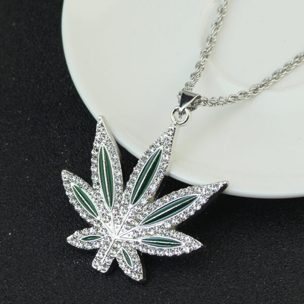 Weed Rhinestone Pendant Necklace - MAITM DROP107