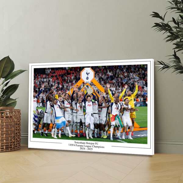 Tottenham Hotspur FC Rectangle Canvas With Inner Frame - MAITM 11431