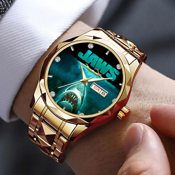 Jaws Alloy Luxury Quartz Watch - HOATT 11414