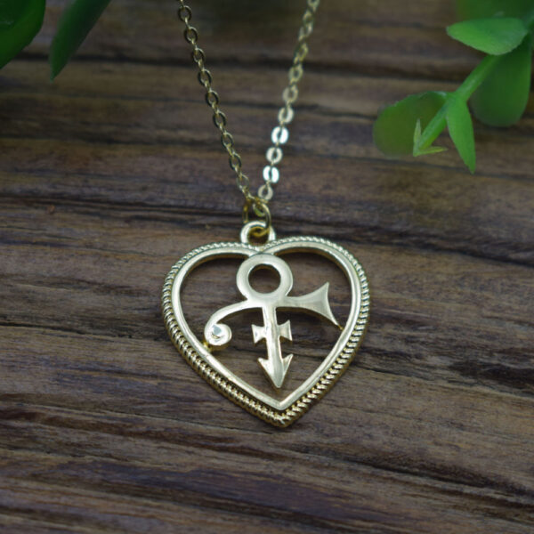 Prince Heart Shape Love Symbol Necklace - MAITM DROP120