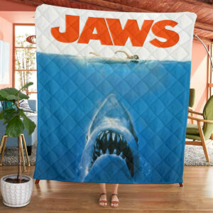 Jaws Quilt Blanket - MAITM 12213